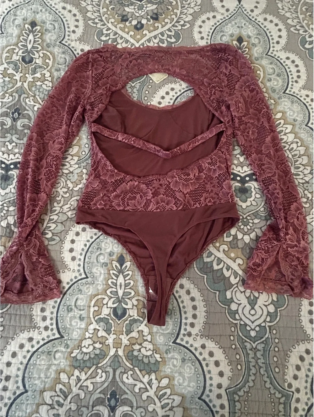 Free People Intimately Nostalgia Rose Lace Bodysuit Size L Mauve